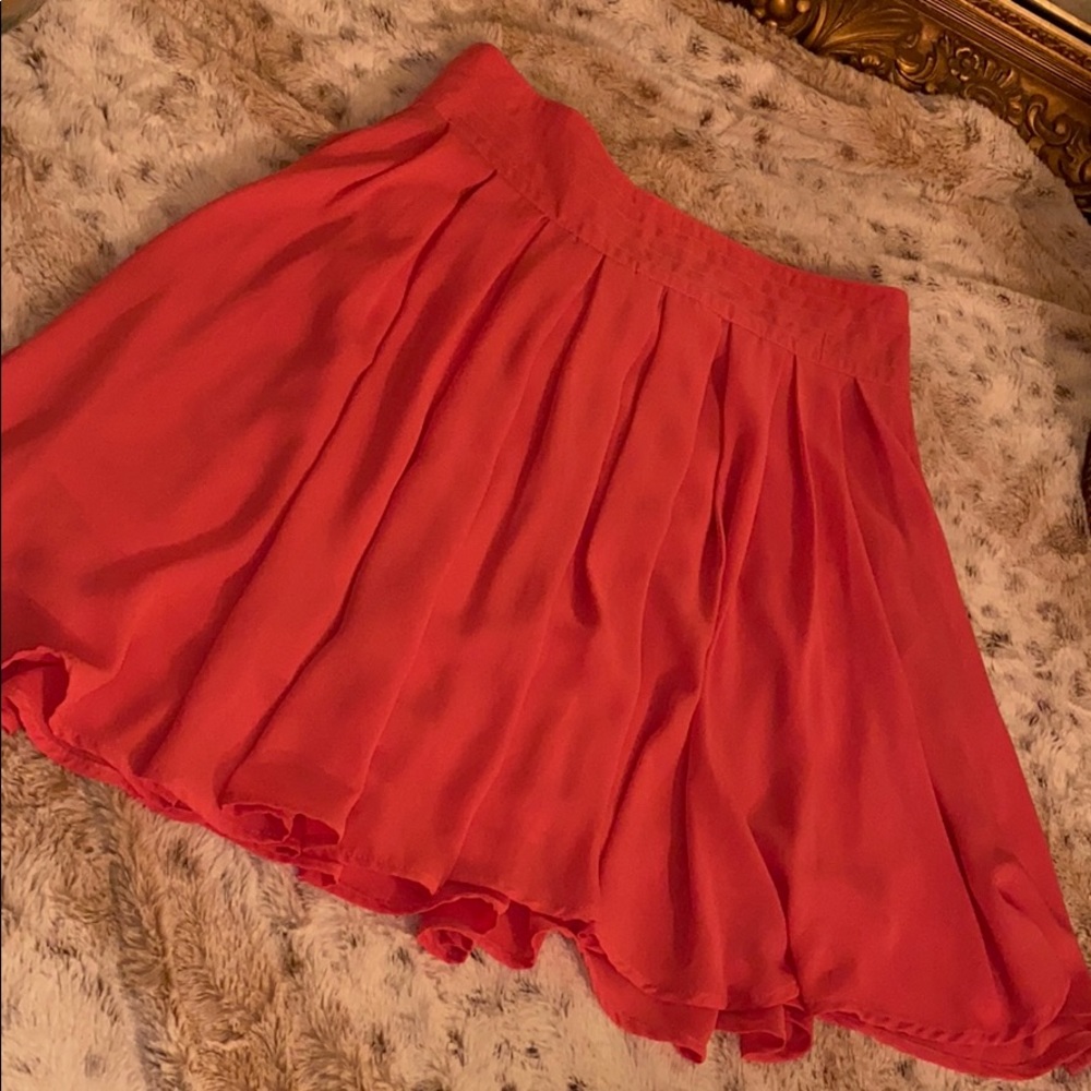 Gorgeous flowy pink skirt from Franchesca’s